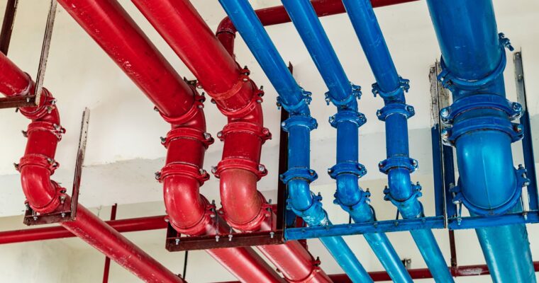 Jak wybrać odpowiednie rury i akcesoria do instalacji hydraulicznej