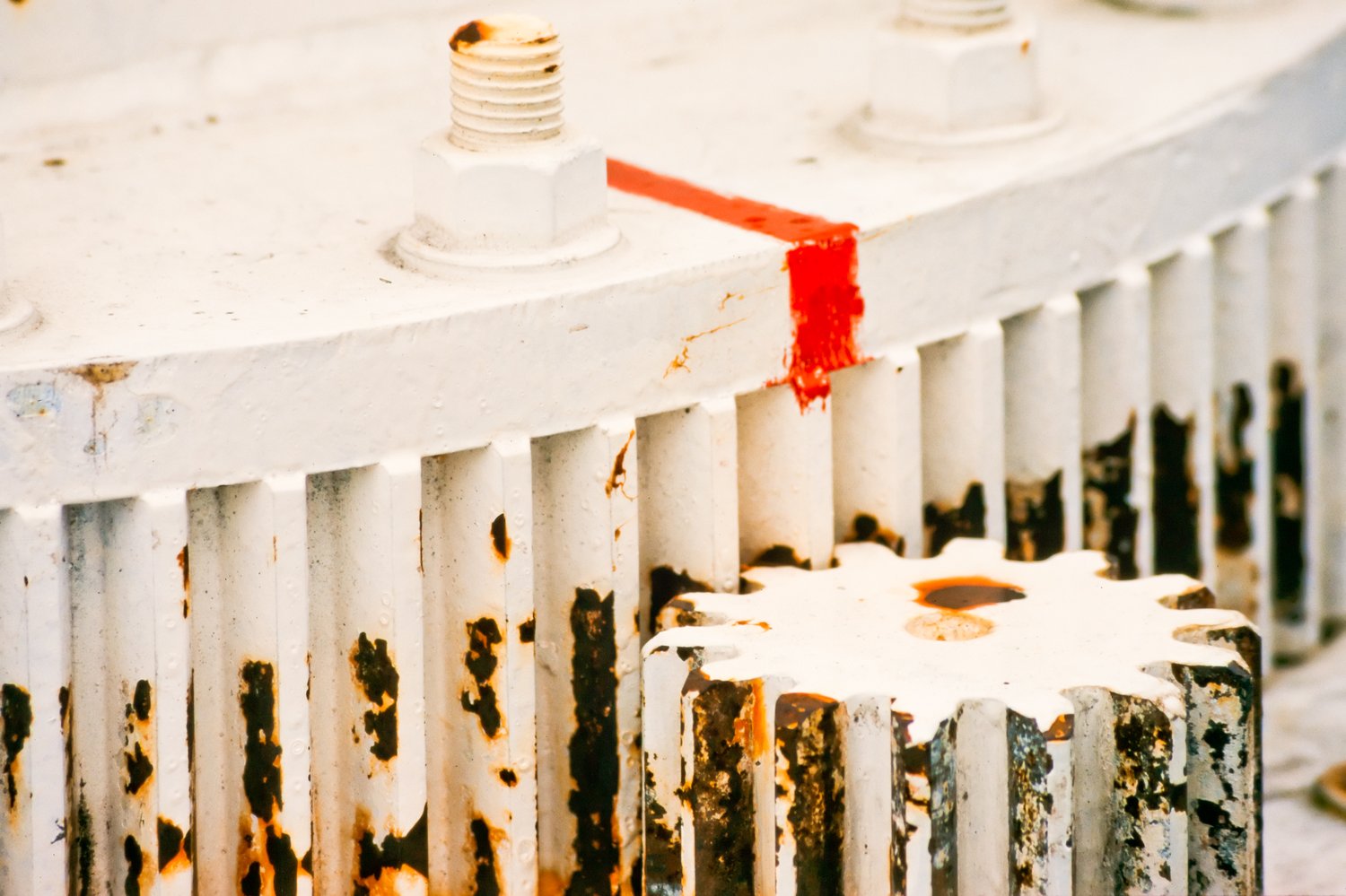 Dlaczego instalacja CO bulgocze? Przyczyny i rozwiązania