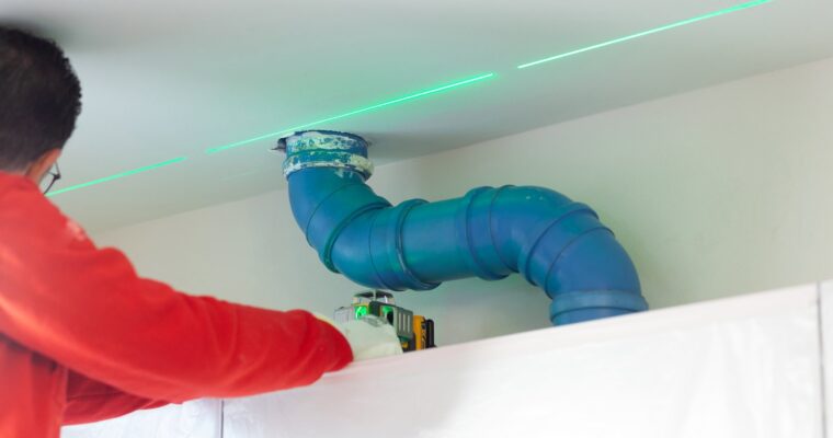 Inteligentne rury wykrywające przecieki – koniec zalań w mieszkaniach?