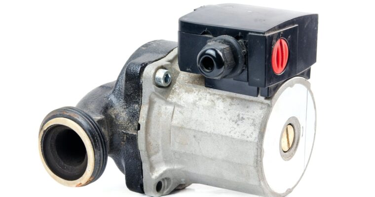 Jak wybrać odpowiednią pompę obiegową Wilo dla twojego systemu grzewczego