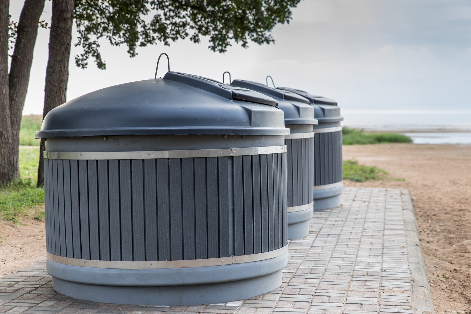 Systemy recyklingu wody szarej w domach jednorodzinnych – ekologia czy konieczność?