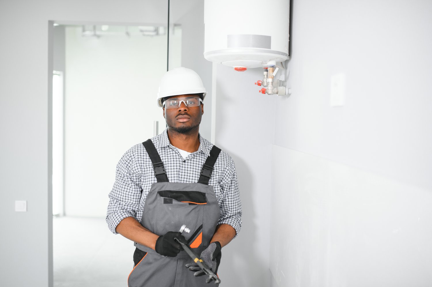 Jak wybrać odpowiedni zasobnik ciepłej wody użytkowej dla swojego domu